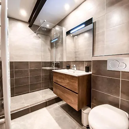 Du Batailler Apartmán